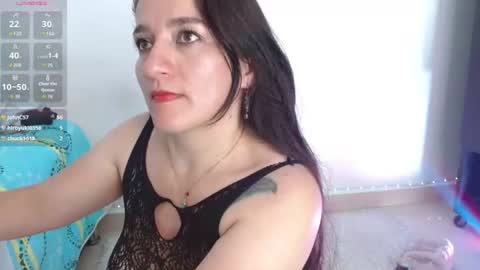 Emelyross online show from August 12, 12:46 am