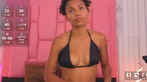 emely  online show from August 6, 8:08 pm
