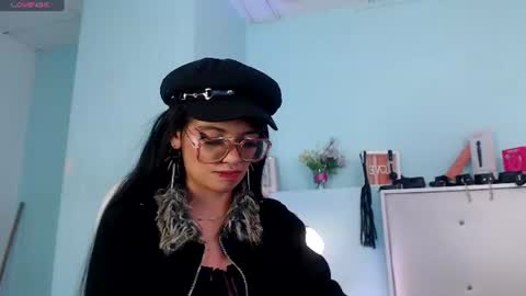 Danna online show from August 13, 3:31 am