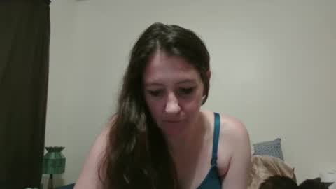 emeraldamnsel online show from July 24, 12:41 pm