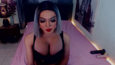 Emerald online show from March 30, 4:59 am