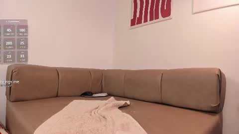 Emily online show from August 3, 5:53 pm