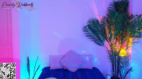 Emmily Roberts online show from August 7, 10:54 pm