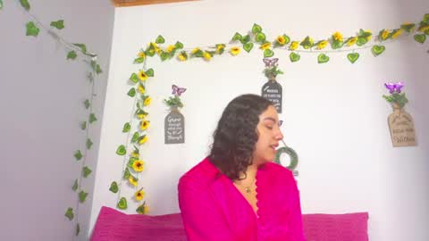 Emily online show from August 8, 2:06 pm