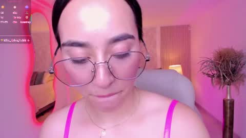 Emily online show from August 13, 7:17 pm