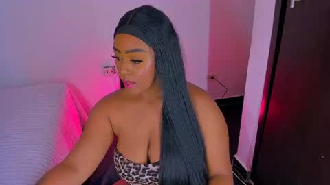 emili_williams10 online show from August 15, 8:18 am