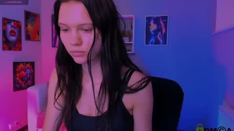 Emi online show from August 4, 12:46 pm