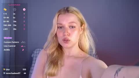 Emilia online show from July 27, 9:26 am