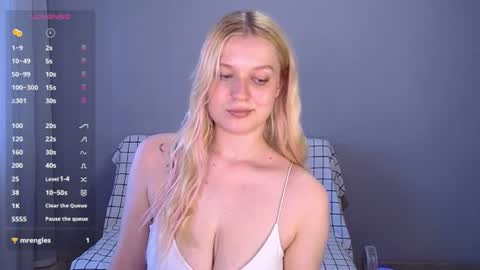 Emilia online show from July 27, 1:16 pm