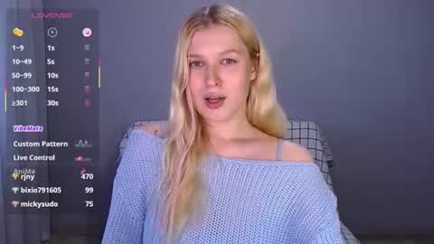Emilia online show from August 3, 2:46 pm