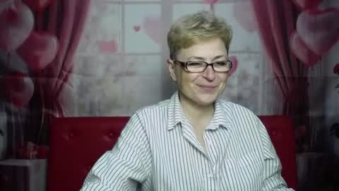 EmiliaGree online show from August 13, 5:16 pm