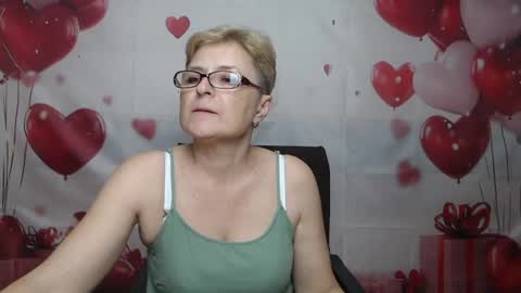 EmiliaGree online show from August 15, 3:43 am