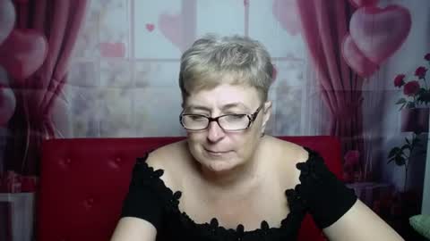 EmiliaGree online show from August 16, 6:56 pm