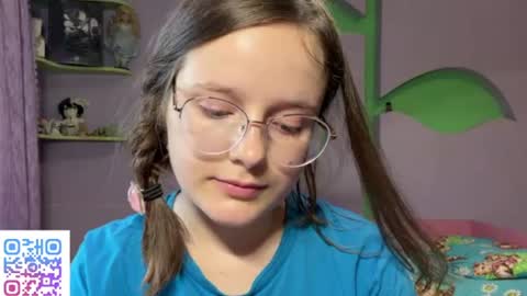 Kira online show from August 7, 4:51 pm