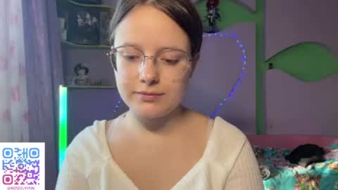 Kira online show from August 15, 3:38 pm