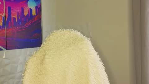 EmiliaRay  online show from August 3, 3:35 am