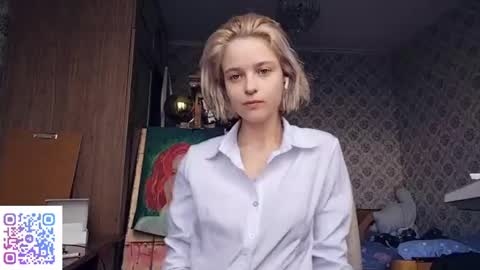 Lia online show from August 8, 6:57 am