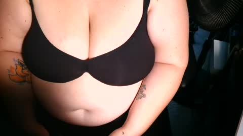 emilie foxx online show from July 26, 6:24 pm