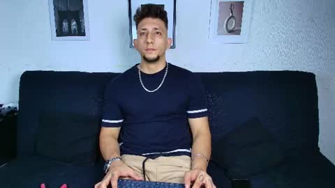 emiliocum_24 online show from August 1, 9:04 am