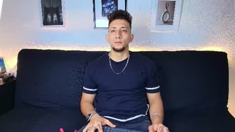 emiliocum_24 online show from August 5, 7:39 am