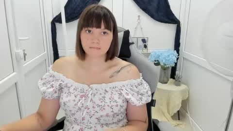 Emmi online show from August 7, 6:02 am