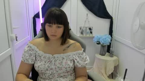 Emmi online show from August 7, 7:08 am