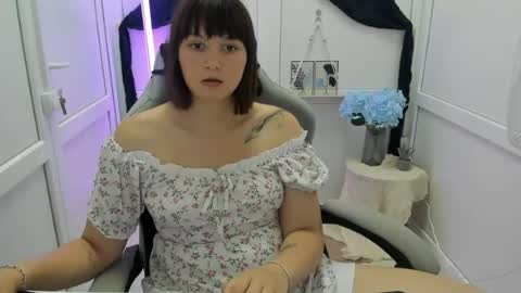 Emmi online show from August 7, 9:42 am