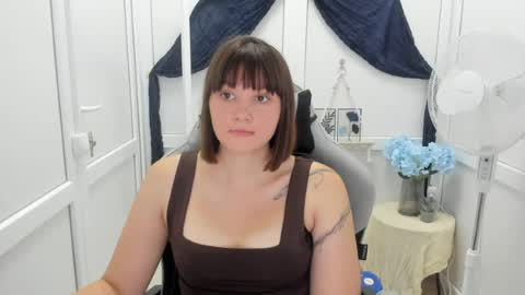 Emmi online show from August 14, 7:12 am