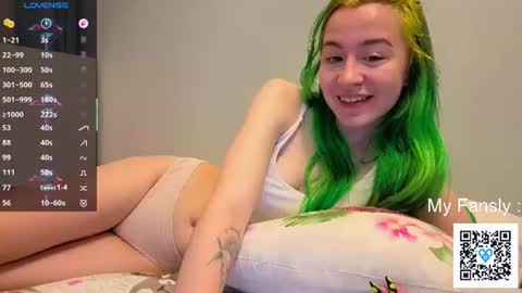 Emily online show from July 18, 8:21 pm