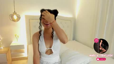 Emilly online show from August 14, 7:45 am
