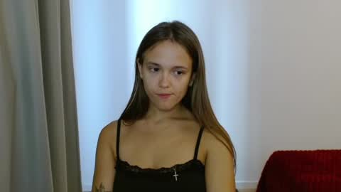 Emilly online show from July 31, 8:09 am