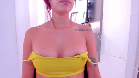 emilly online show from June 10, 1:51 pm