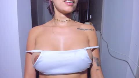 emilly online show from June 12, 10:00 am