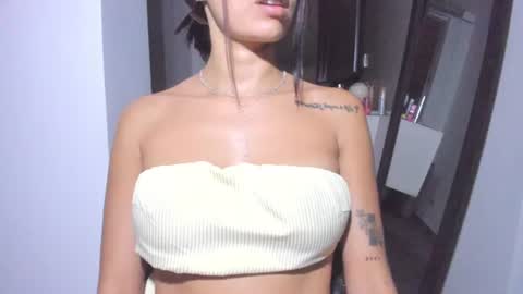 emilly online show from August 17, 9:58 am