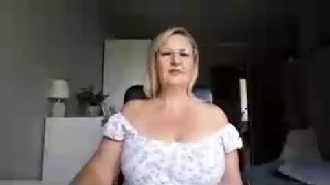 EmillyLove online show from August 12, 1:35 pm