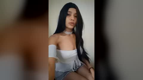 Emily online show from June 30, 8:32 pm