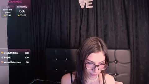 Emily online show from March 14, 7:59 am