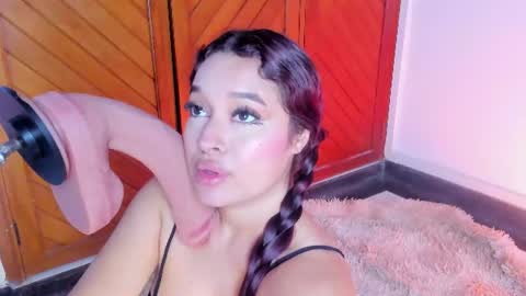 Emily online show from August 8, 12:49 pm