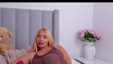 Emily  online show from August 3, 4:03 pm