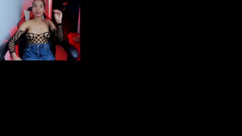 emily_bruss online show from August 12, 9:28 pm