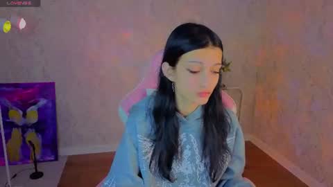 Emily online show from August 12, 12:35 am