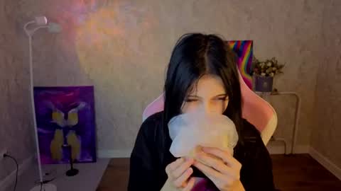 Emily online show from August 14, 1:20 am