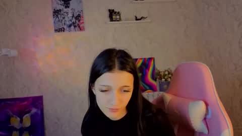 Emily online show from August 14, 3:32 am