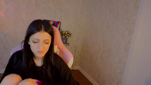Emily online show from August 14, 4:38 am