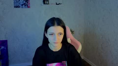 Emily online show from August 14, 7:56 am