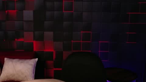  Emily Cherry  online show from June 4, 2:04 am