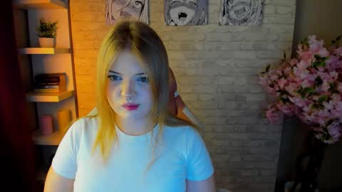 emily_coyness online show from February 20, 6:38 pm