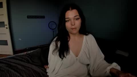 emily_ferra online show from July 28, 4:46 pm