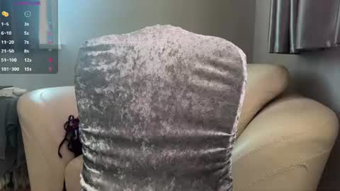 Emily online show from July 30, 7:27 am