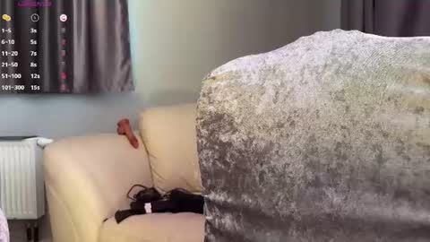 Emily online show from August 4, 5:48 am